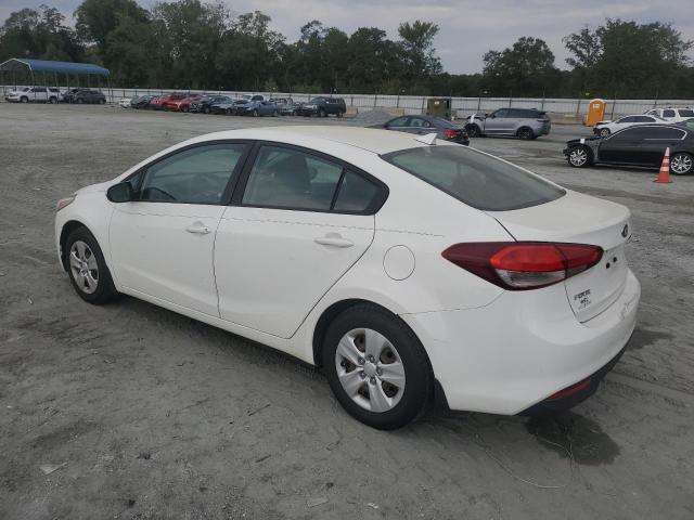 Photo 2 from auction – 2017 KIA FORTE LX with VIN 3KPFK4A7XHE077310