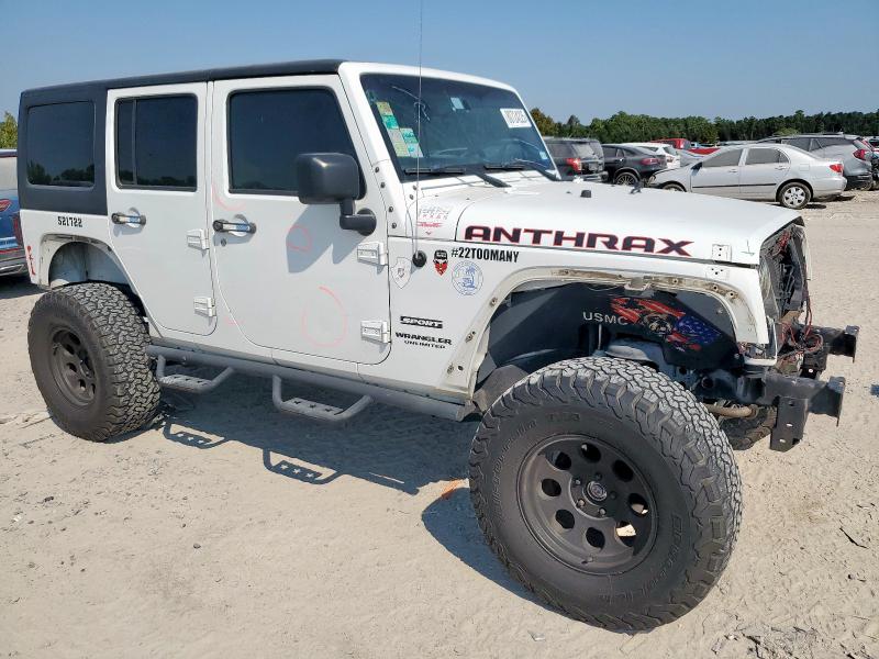 Photo 4 from auction – 2015 JEEP WRANGLER U with VIN 1C4BJWDG2FL711447