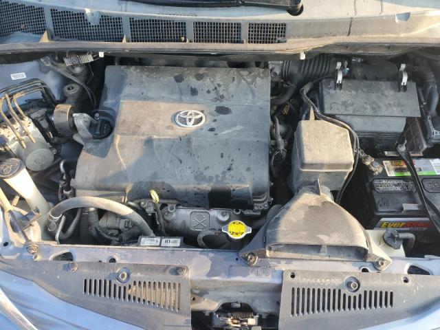 Photo 12 from auction – 2015 TOYOTA SIENNA LE with VIN 5TDKK3DC7FS647056
