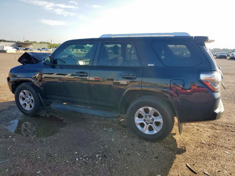 Photo 2 from auction – 2017 TOYOTA 4RUNNER SR5 with VIN JTEZU5JR3H5152516
