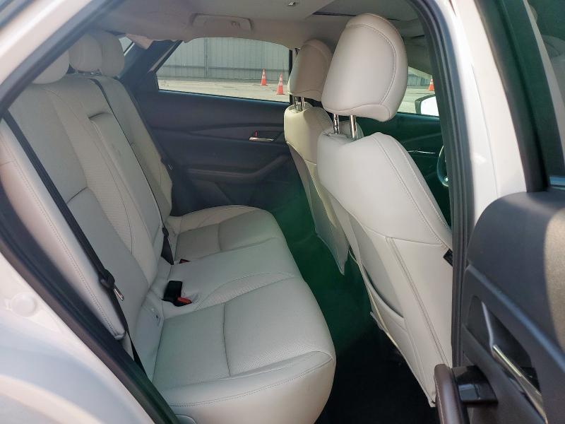 Photo 11 from auction – 2022 MAZDA CX-30 PREMIUM with VIN 3MVDMBDY4NM413771