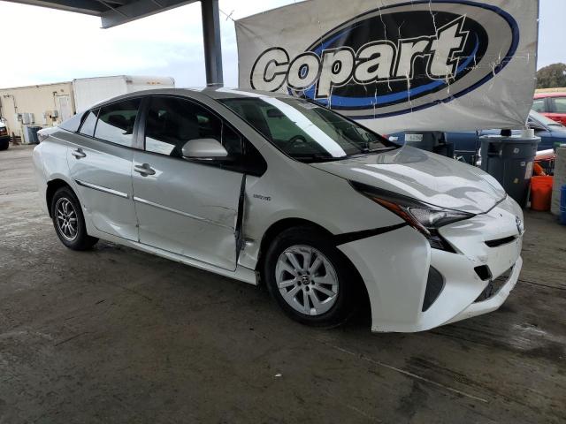 Photo 4 from auction – 2016 TOYOTA PRIUS with VIN JTDKBRFUXG3527120