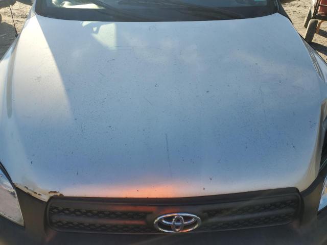 Photo 12 from auction – 2006 TOYOTA RAV4 with VIN JTMBD33V465004523