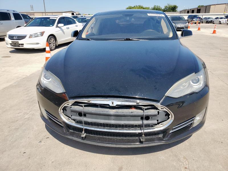 Photo 5 from auction – 2014 TESLA MODEL S with VIN 5YJSA1H15EFP44971