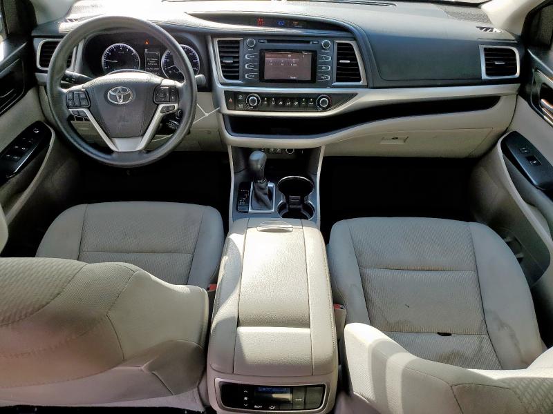 Photo 8 from auction – 2017 TOYOTA HIGHLANDER with VIN 5TDZARFH5HS025409