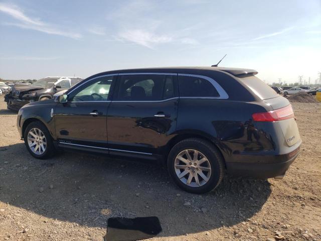 Photo 2 from auction – 2017 LINCOLN MKT with VIN 2LMHJ5NK0HBL01630