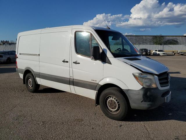Photo 4 from auction – 2014 MERCEDES-BENZ SPRINTER 2 with VIN WD3PE7DC2E5841142