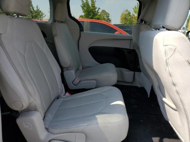 Photo 11 from auction – 2017 CHRYSLER PACIFICA T with VIN 2C4RC1DG8HR501182