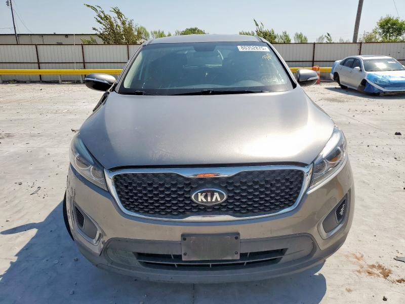 Photo 5 from auction – 2016 KIA SORENTO LX with VIN 5XYPG4A30GG044773