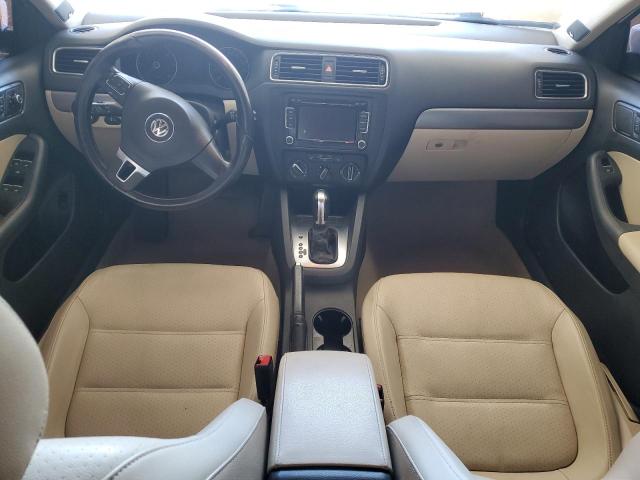 Photo 8 from auction – 2014 VOLKSWAGEN JETTA with VIN 3VWLL7AJ5EM424294