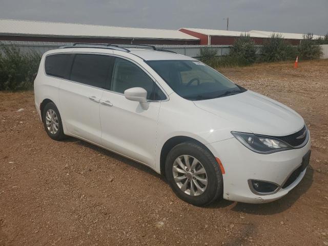 Photo 4 from auction – 2019 CHRYSLER PACIFICA T with VIN 2C4RC1BG4KR549840