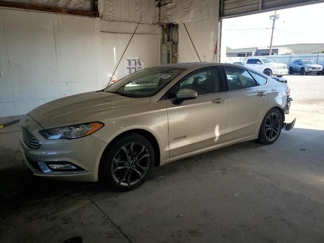 FORD FUSION SE 2018 with VIN 3FA6P0LU8JR128384 - Photo from auction