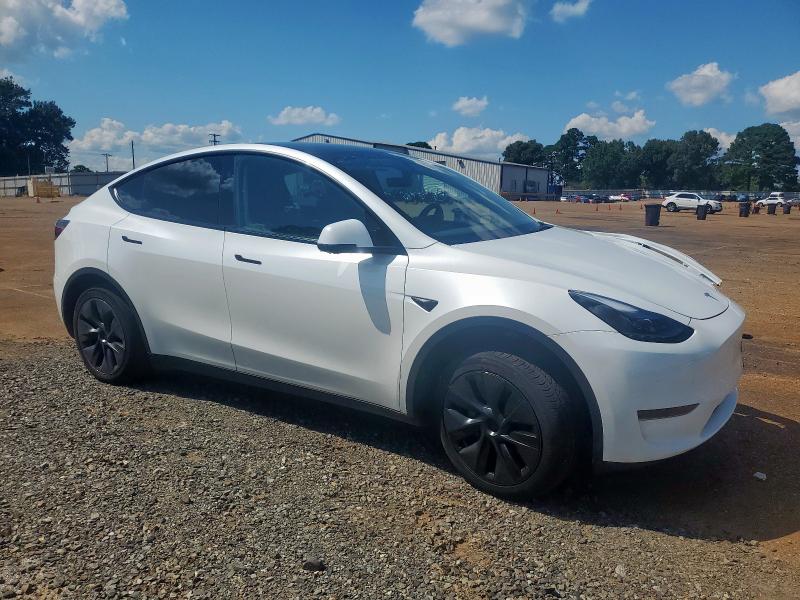 Photo 4 from auction – 2025 TESLA MODEL Y with VIN 7SAYGDED2SA379489