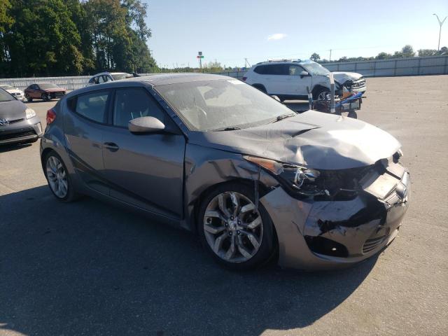 Photo 4 from auction – 2015 HYUNDAI VELOSTER with VIN KMHTC6AD6FU243107