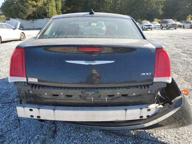 Photo 6 from auction – 2017 CHRYSLER 300 LIMITED with VIN 2C3CCAAG7HH646976