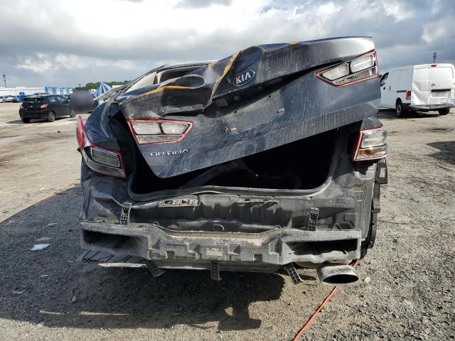 Photo 6 from auction – 2017 KIA OPTIMA LX with VIN 5XXGT4L37HG131634