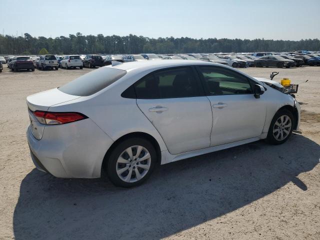 Photo 3 from auction – 2022 TOYOTA COROLLA LE with VIN JTDEPMAE5N3028370