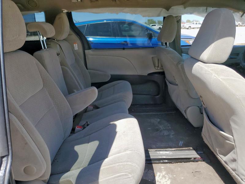 Photo 11 from auction – 2015 TOYOTA SIENNA LE with VIN 5TDKK3DC1FS600587
