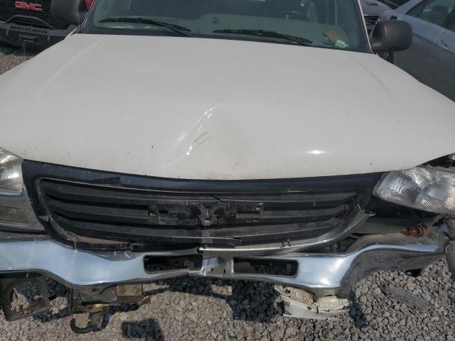 Photo 11 from auction – 2004 GMC NEW SIERRA C1500 with VIN 2GTEC19T041140477