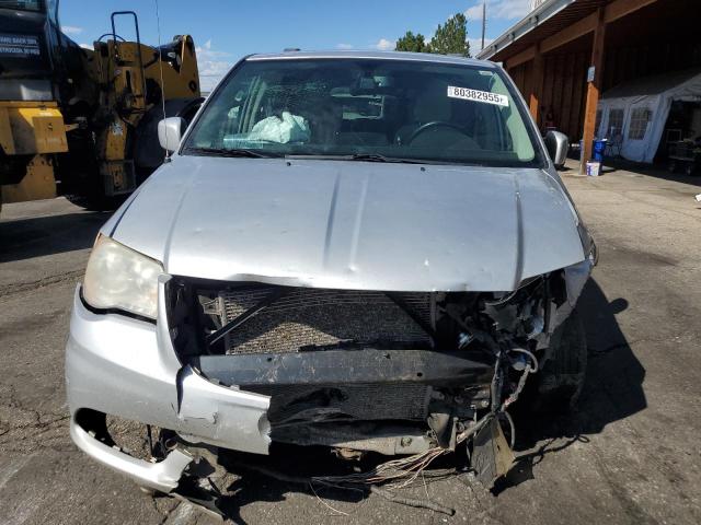 Photo 5 from auction – 2012 CHRYSLER TOWN & COU with VIN 2C4RC1BG9CR117942
