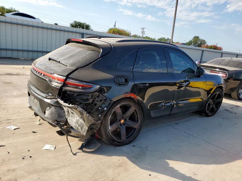 Photo 3 from auction – 2019 PORSCHE MACAN with VIN WP1AA2A51KLB01667
