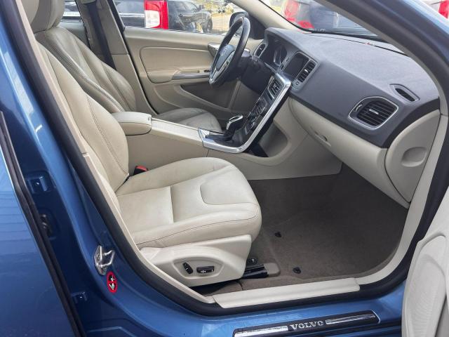 Photo 5 from auction – 2015 VOLVO S60 PREMIE with VIN YV126MFB2F1300577