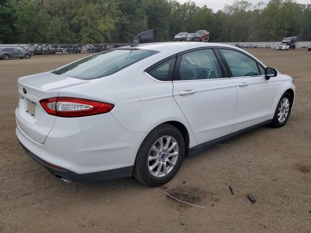 Photo 3 from auction – 2016 FORD FUSION S with VIN 3FA6P0G71GR312062
