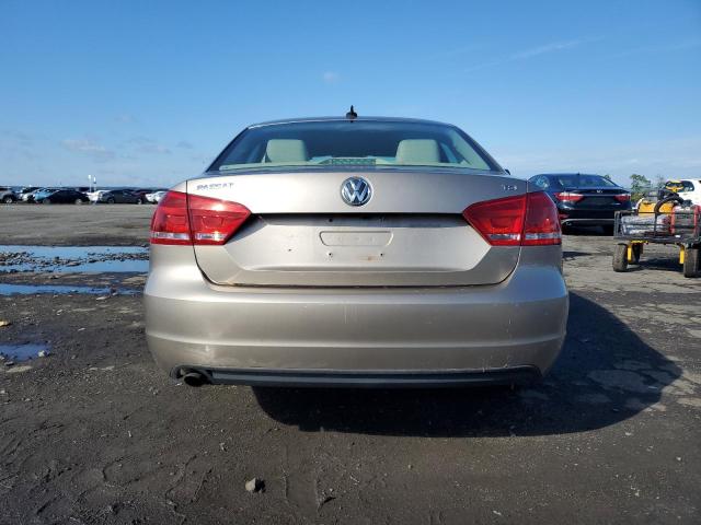 Photo 6 from auction – 2015 VOLKSWAGEN PASSAT S with VIN 1VWAT7A31FC095668