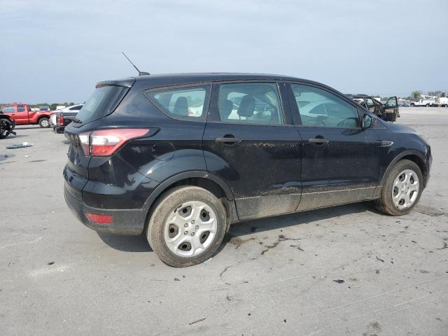 Photo 3 from auction – 2018 FORD ESCAPE S with VIN 1FMCU0F79JUA48432
