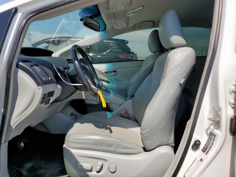 Photo 7 from auction – 2013 TOYOTA PRIUS with VIN JTDKN3DU6D0342261