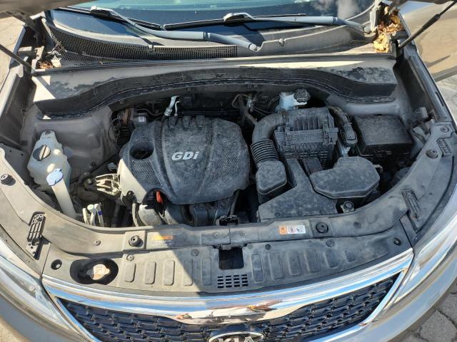 Photo 12 from auction – 2015 KIA SORENTO LX with VIN 5XYKT4A67FG569795