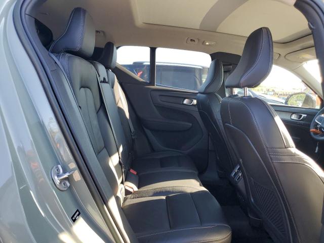 Photo 10 from auction – 2023 VOLVO XC40 PLUS with VIN YV4L12UW5P2911019