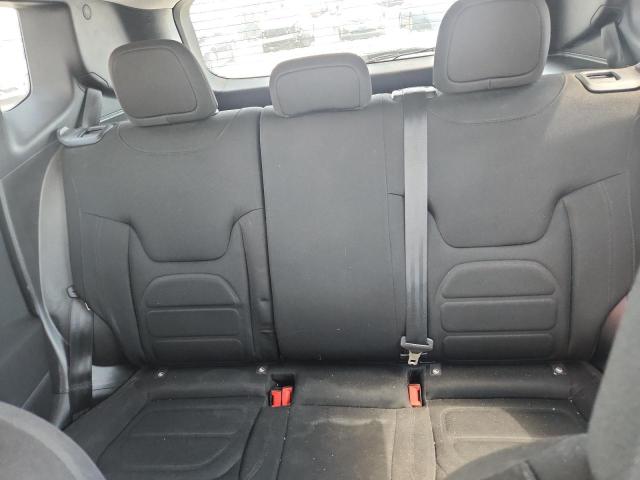 Photo 10 from auction – 2018 JEEP RENEGADE L with VIN ZACCJABB3JPJ40602