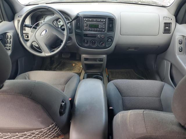 Photo 8 from auction – 2002 FORD ESCAPE XLT with VIN 1FMYU03102KD00426