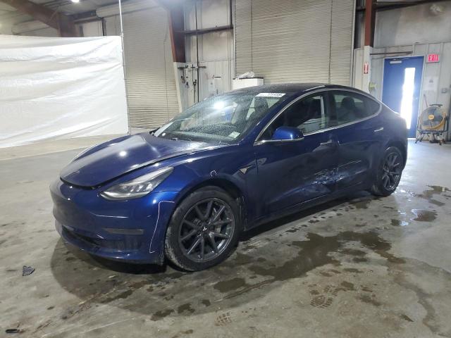 TESLA MODEL 3 2018 with VIN 5YJ3E1EA9JF102339 - Photo from auction