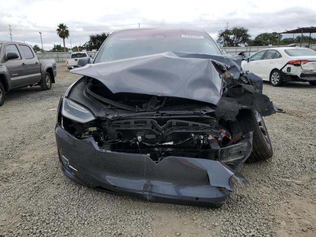 Photo 5 from auction – 2018 TESLA MODEL X with VIN 5YJXCBE21JF136877