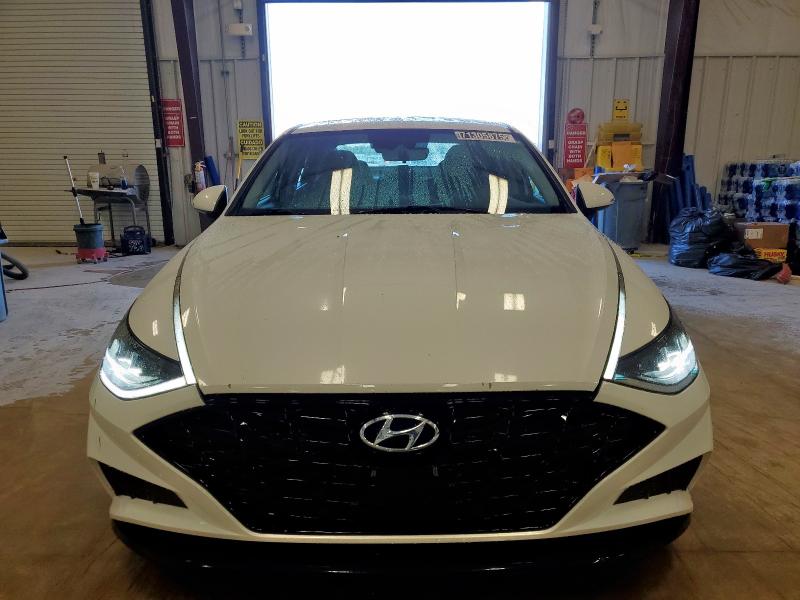 Photo 5 from auction – 2020 HYUNDAI SONATA SEL with VIN 5NPEL4JA4LH033859