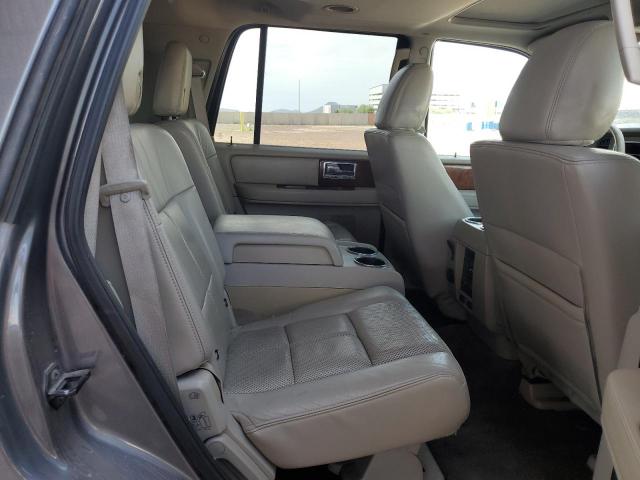 Photo 11 from auction – 2012 LINCOLN NAVIGATOR with VIN 5LMJJ2H56CEL04527
