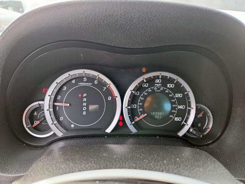 Photo 9 from auction – 2010 ACURA TSX with VIN JH4CU2F65AC017190