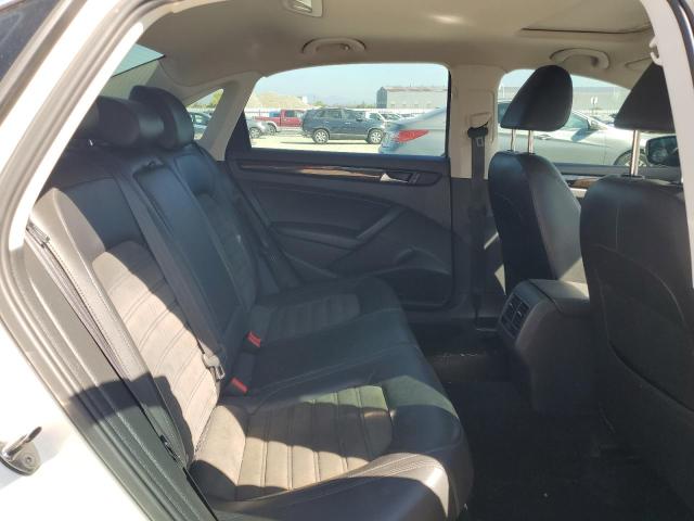 Photo 10 from auction – 2014 VOLKSWAGEN PASSAT SEL with VIN 1VWCN7A35EC029030