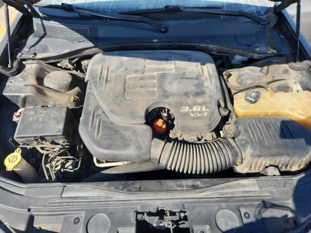 Photo 11 from auction – 2011 CHRYSLER 300 LIMITED with VIN 2C3CA5CG2BH595131
