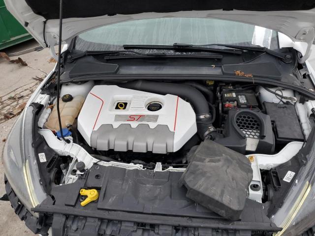 Photo 11 from auction – 2018 FORD FOCUS ST with VIN 1FADP3L98JL222168