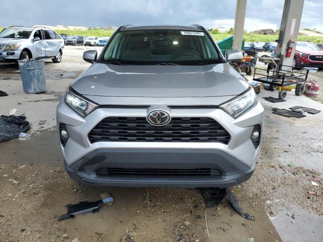 Photo 5 from auction – 2021 TOYOTA RAV4 XLE with VIN 2T3W1RFV7MC102607