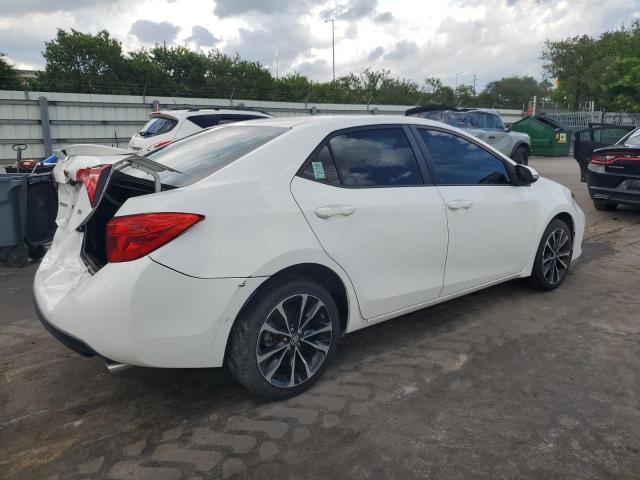 Photo 3 from auction – 2017 TOYOTA COROLLA L with VIN 5YFBURHE9HP617190