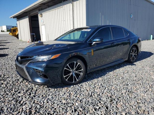 TOYOTA CAMRY L 2018 with VIN 4T1B11HK8JU650945 - Photo from auction