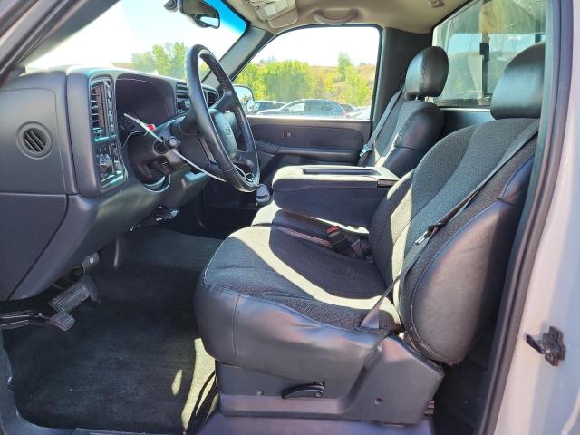 Photo 7 from auction – 2000 CHEVROLET SILVERADO with VIN 1GCEK14T0YZ366803