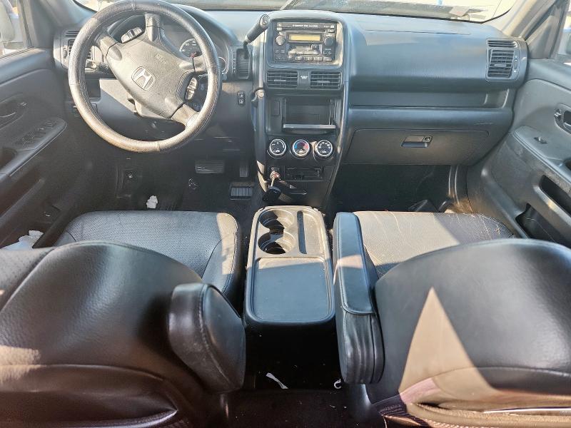 Photo 8 from auction – 2005 HONDA CR-V SE with VIN JHLRD78995C021428