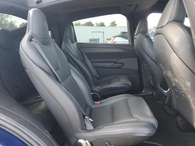 Photo 11 from auction – 2022 TESLA MODEL X with VIN 7SAXCBE55NF364271
