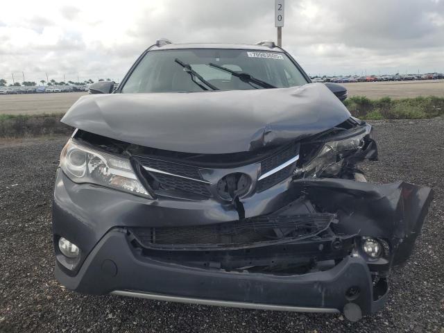 Photo 5 from auction – 2015 TOYOTA RAV4 LIMIT with VIN JTMDFREV8FD098897