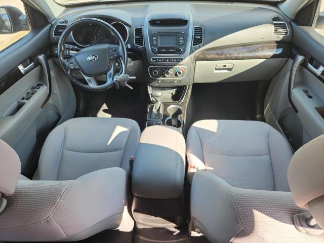 Photo 8 from auction – 2015 KIA SORENTO LX with VIN 5XYKT4A67FG569795